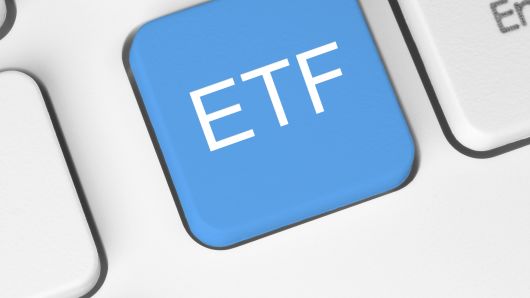 E4: Cryptocurrency ETFs