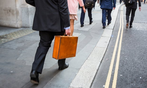 More than 3,500 UK bankers paid €1m a year